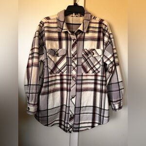 Women’s Shacket/Heavy flannel